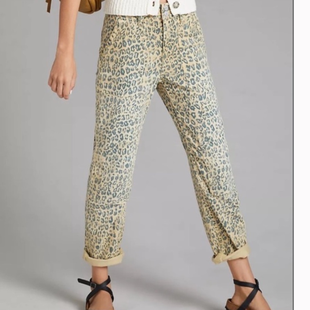 NWOT Anthropologie Pilcro The Wanderer Cheetah Relaxed Fit Pant 28